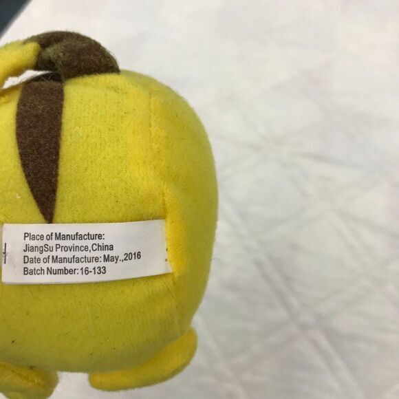 2016 Pokemon Pikachu plush - Picture 4 of 4